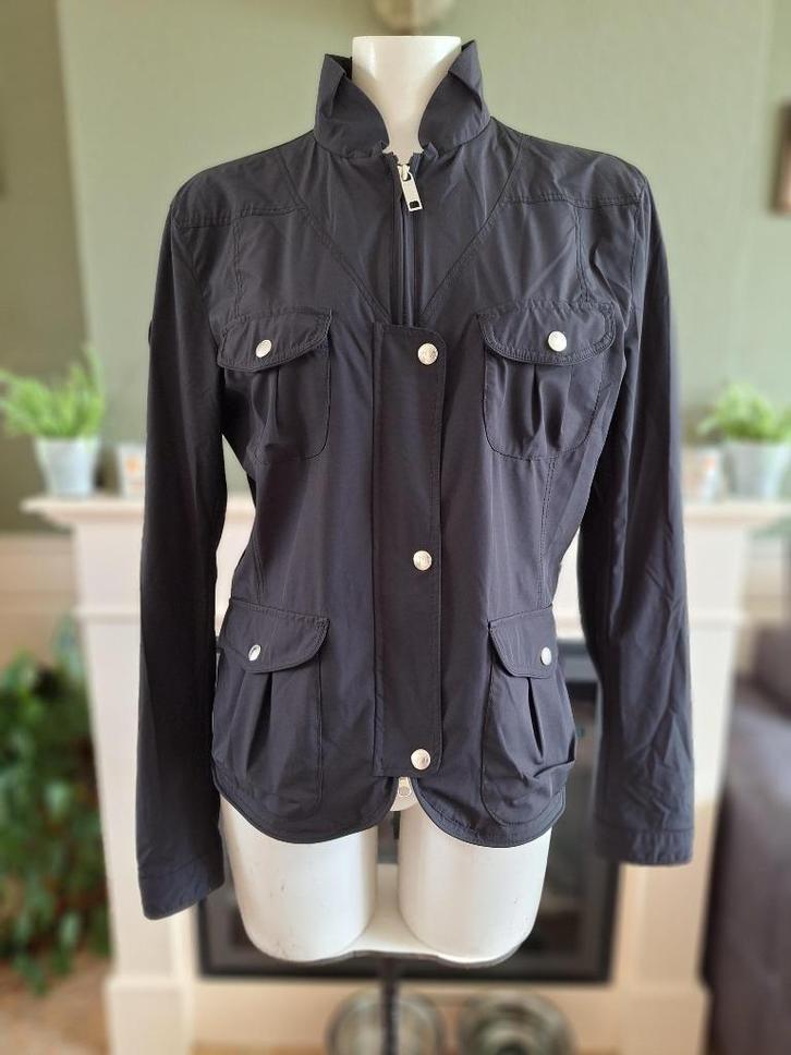 Museum zwarte tussen jas herfst lente koude zomer XL, Kleding | Dames, Jassen | Winter, Zo goed als nieuw, Maat 46/48 (XL) of groter