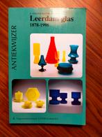 (Boek) A. van der Kley-Blekxtoon - Leerdam glas 1878-1998, Antiek en Kunst, Antiek | Glas en Kristal, Ophalen of Verzenden