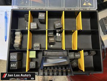 Verschillende Relais Audi VW 400-600 beschikbaar voor biedingen