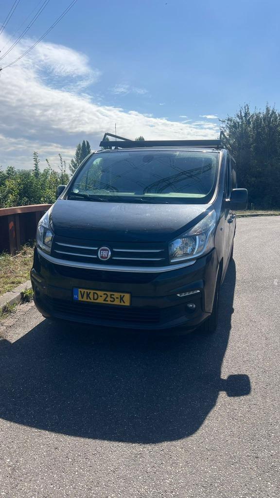 Fiat Talento GB 2.0 MJ Ecojet 170pk S&S L2h2 2900 2021 Zwart, Auto's, Bestelauto's, Bedrijf, ABS, Achteruitrijcamera, Airbags