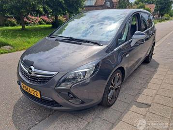 Opel Zafira TOURER 1.4i cosmo (bj 2013) beschikbaar voor biedingen