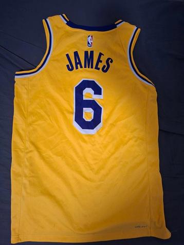 Lakers Basketbal Tenue - Shirt M, Broek L beschikbaar voor biedingen