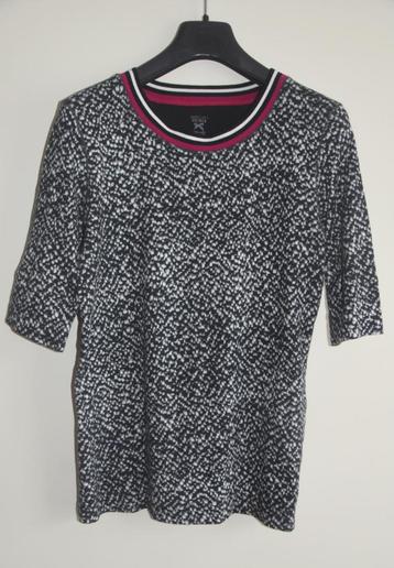 Mooi Marccain Sports shirt top zgan beschikbaar voor biedingen
