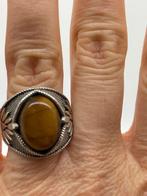 A560 Prachtige zilveren ring tijgeroog maat 19, Sieraden, Tassen en Uiterlijk, Ringen, 19 tot 20, Ophalen of Verzenden, X, Met edelsteen