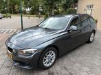 BMW 3-Serie 316i 136pk 2014 Grijs, Auto's, 74 €/maand, Zwart, 4 cilinders, Stationwagon