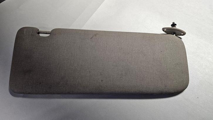 Zonneklep links sedan 4 / 2 touring BMW 3 serie E30 51161947, Auto-onderdelen, Interieur en Bekleding, BMW, Gebruikt, Herkomst onderdeel bekend