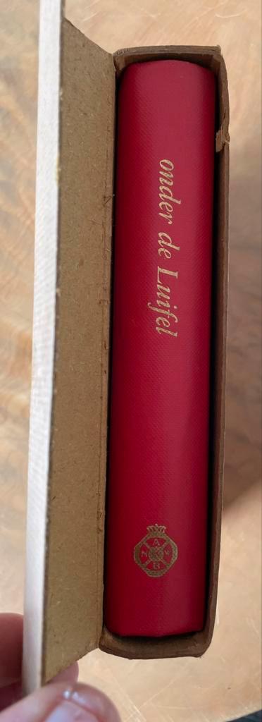 Uniek boek van de ANWB uit 1957 Onder de luifel, Boeken, Hobby en Vrije tijd, Zo goed als nieuw, Ophalen of Verzenden