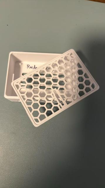 Case voor rasberry pi 4B beschikbaar voor biedingen