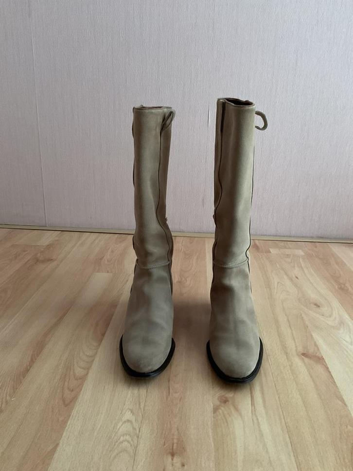 Pertini Echt leer, Kleding | Dames, Schoenen, Zo goed als nieuw, Hoge laarzen, Beige, Ophalen of Verzenden