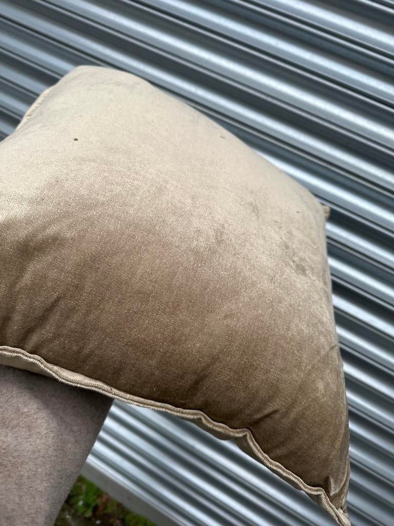 Velvet Kussen Diga Colmore - Beige, Ophalen of Verzenden, Nieuw, Beige, Vierkant