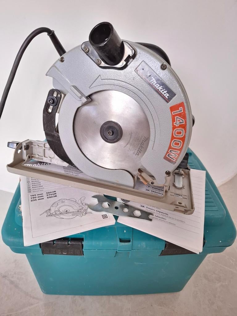 Professionele Makita 5705R cirkelzaag 1400W, koffer geleider, Doe-het-zelf en Verbouw, Ophalen, Gebruikt, Cirkelzaag, Makita