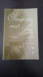 Omgaan met... - Dr. J. van der Wal, Ophalen of Verzenden, Zo goed als nieuw, Dr. J. van der Wal, Christendom | Katholiek