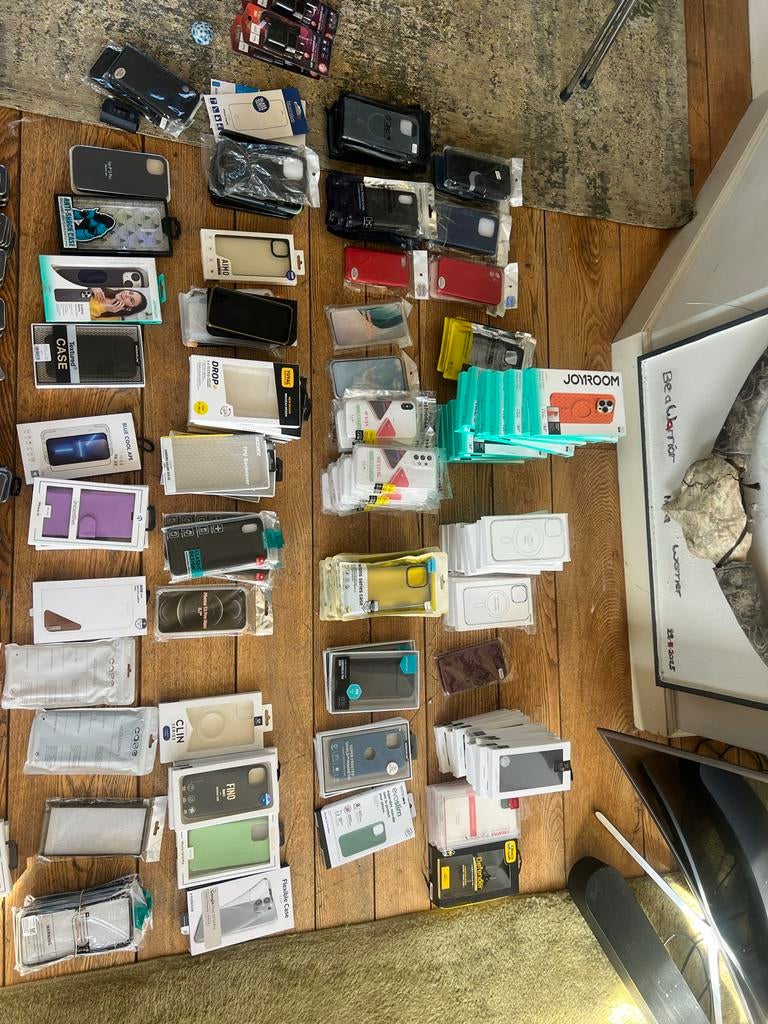 Hoesjes, opladers en camera bescherming voor diverse iPhones, Ophalen of Verzenden, Nieuw, IPhone 11, Hoesje of Tasje