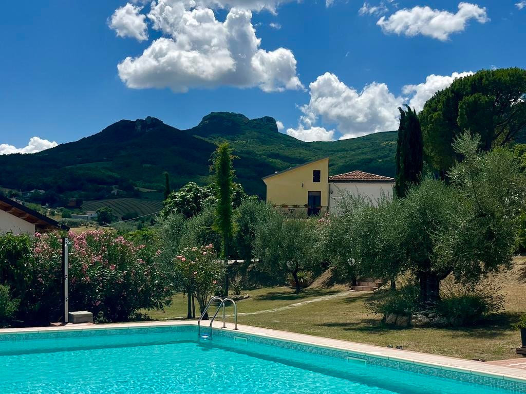 Vakantiehuis met zwembad Abruzzo Italie te huur, Vakantie, Vakantiehuizen | Italië, Wasmachine, 2 slaapkamers, Landelijk, Aan zee