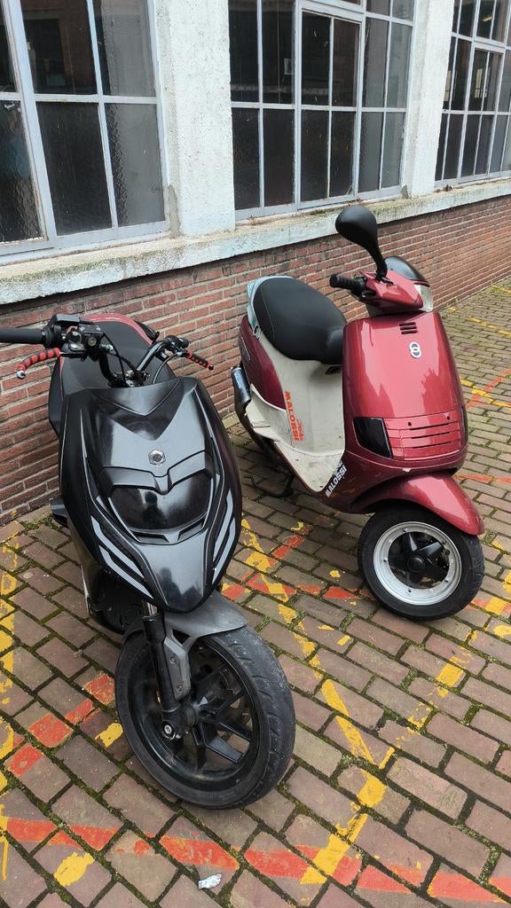 Aprilia sr50 motard
70cc in onderdelen, Ophalen, Tweetakt, Gebruikt, Overige modellen