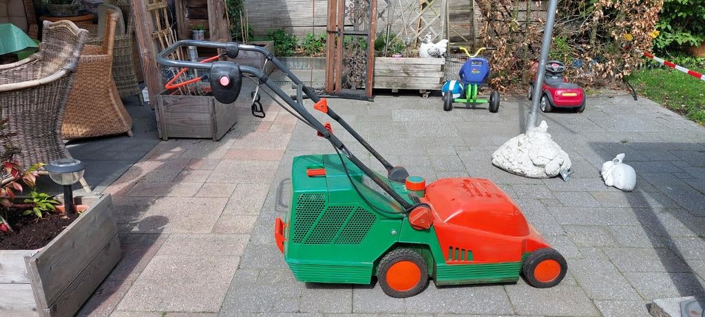 Goed werkende  elektrische grasmaaier nette staat €30,00, Ophalen, Gebruikt, Opvangbak