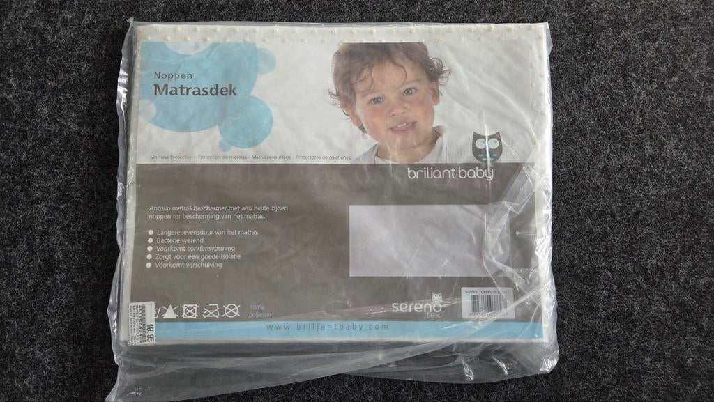 Nieuw matrasbeschermer 70 x 140 cm - Ophalen in Reeshof, Ophalen, Nieuw