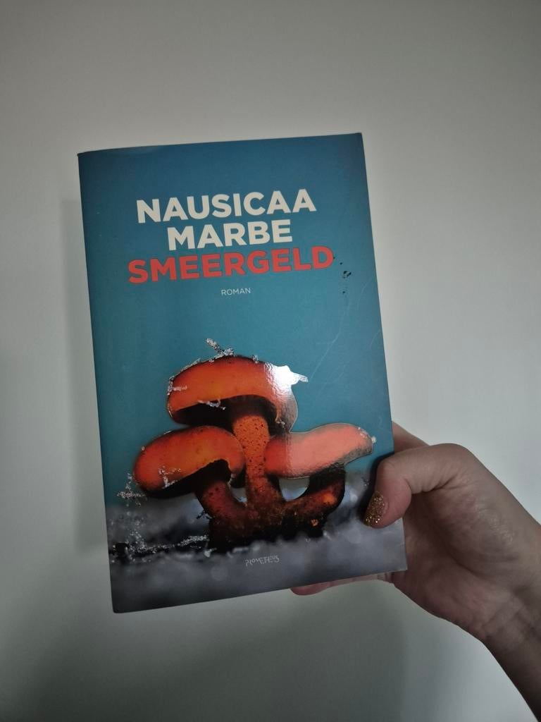 Nausicaa Marbe smeergeld boek, Ophalen of Verzenden, Gelezen