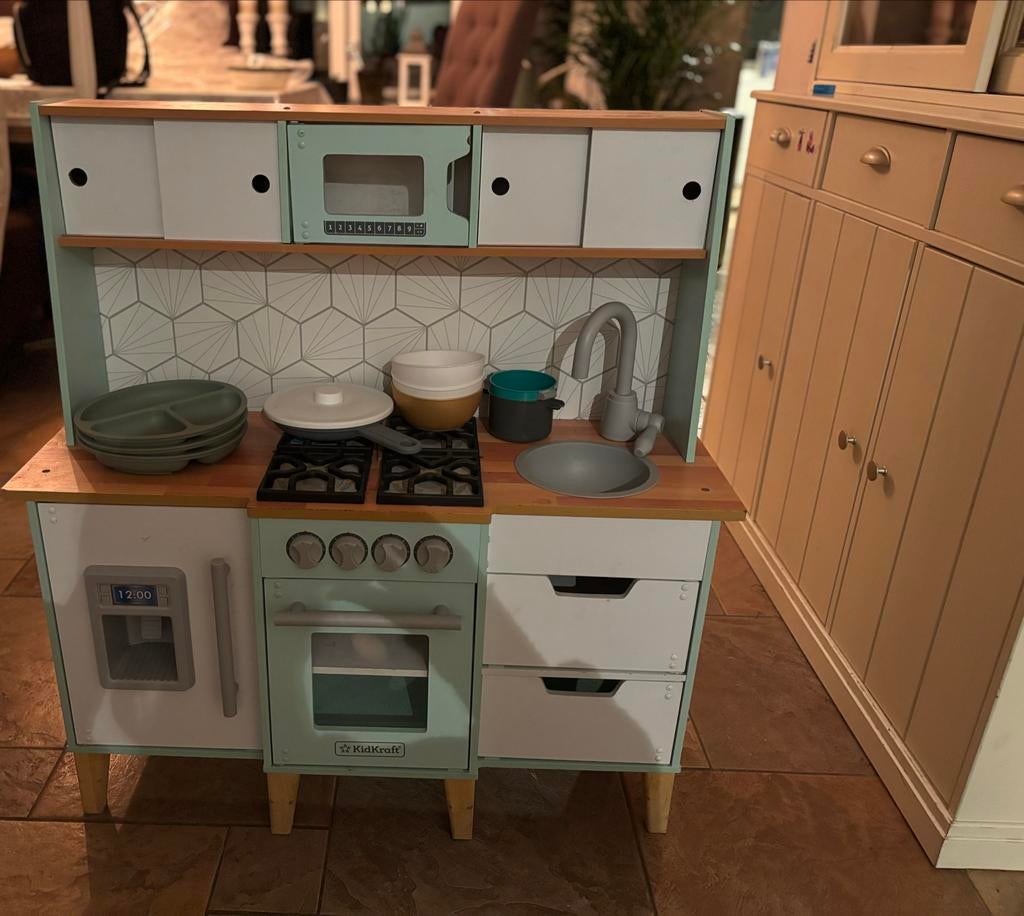 Kidkraft speelkeuken, Kinderen en Baby's, Speelgoed | Speelkeukens, Ophalen, Gebruikt, Hout, Speelkeuken