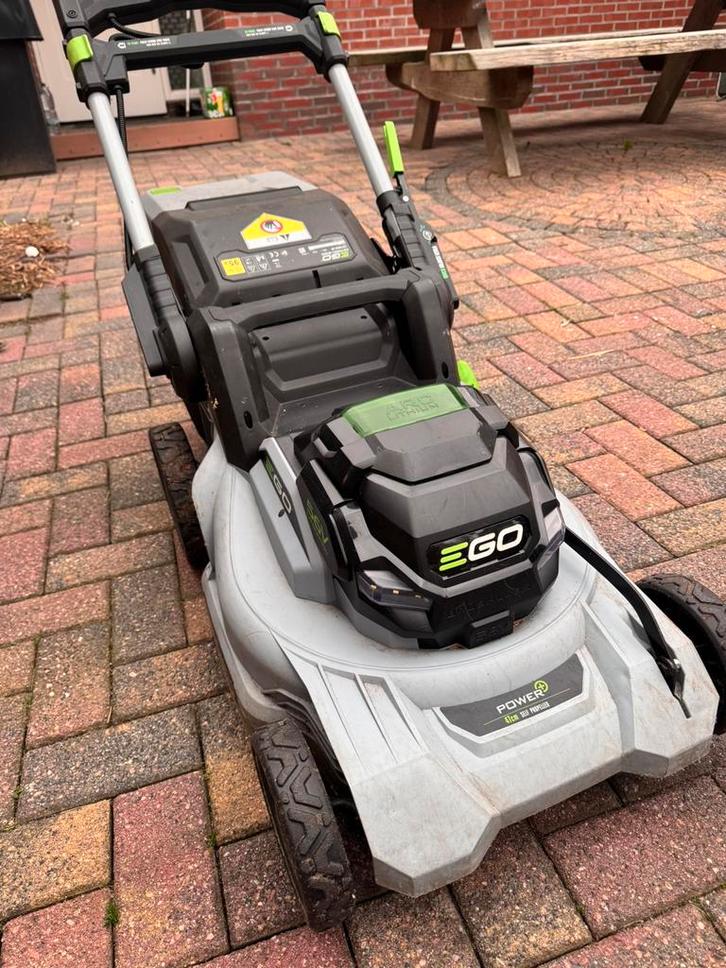 Ego self propelled 47cm, Tuin en Terras, Grasmaaiers, Zo goed als nieuw, Elektrische grasmaaier, 40 t/m 49 cm, Ophalen