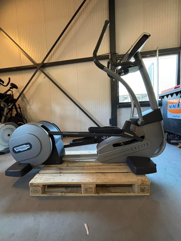 Techno Gym Crosstrainer, Sport en Fitness, Fitnessmaterialen, Ophalen, Gebruikt, Overige typen