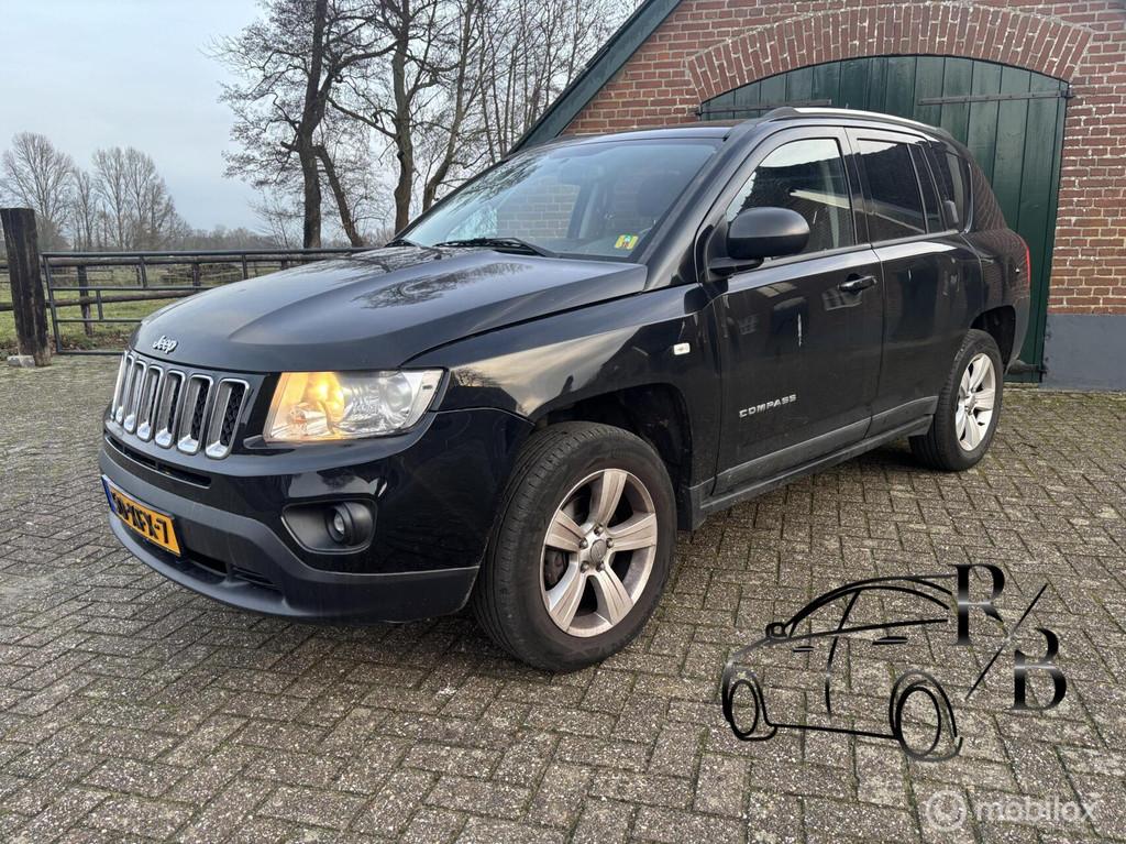 Jeep Compass 2.0 Sport NAVIGATIE AIRCO CRUISE CONTROL CAMERA, 450 kg, Gebruikt, Zwart, Handgeschakeld
