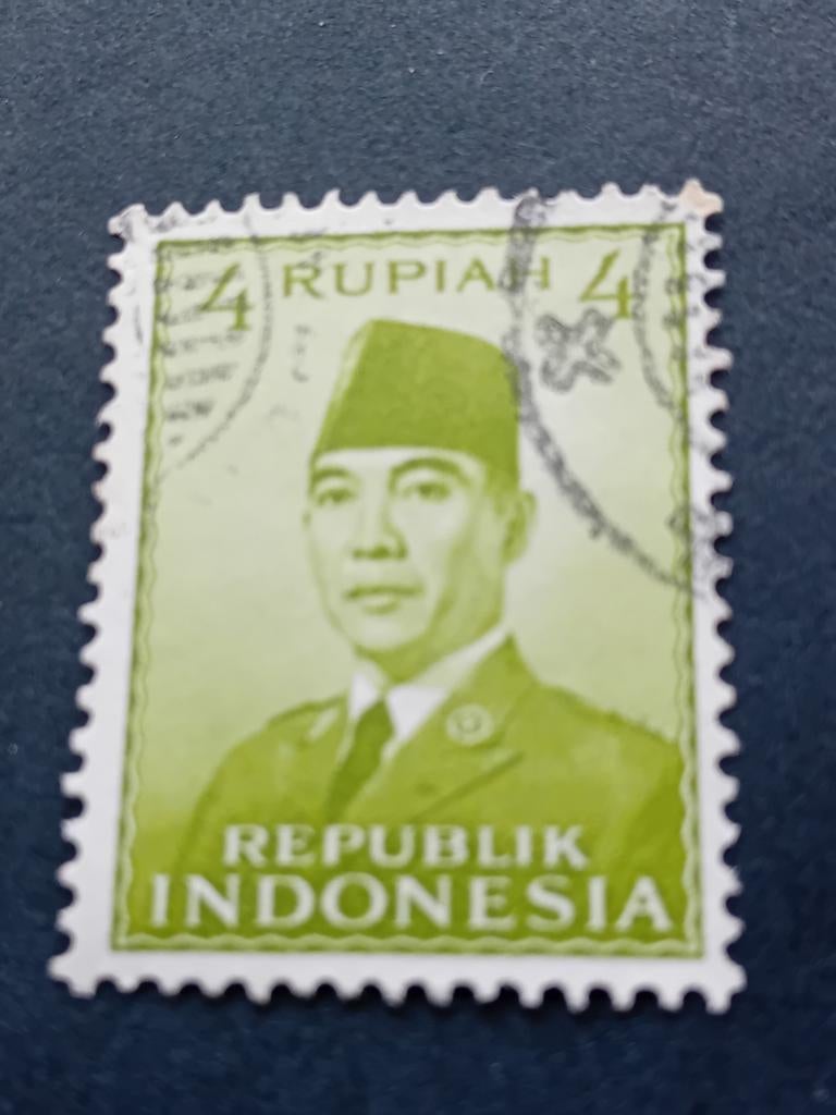 Postzegel Indonesië 4 Rupiah, Ophalen of Verzenden