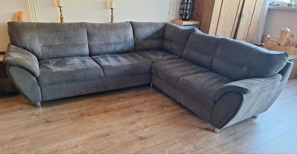 Grote grijze hoekbank - Comfortabel en stijlvol, Ophalen, 250 tot 300 cm, Gebruikt, Hoekbank