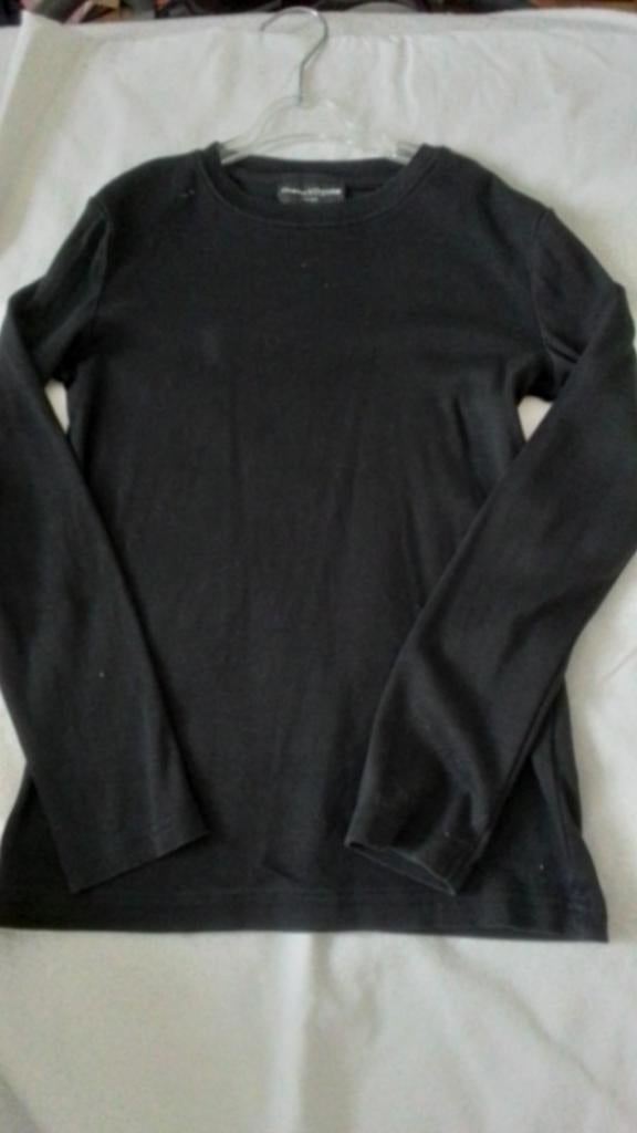 Zwart shirt lange mouwen maat 134, Kinderen en Baby's, Kinderkleding | Maat 134, Ophalen of Verzenden, Zo goed als nieuw, Jongen of Meisje