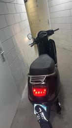 Luuko Roman 50cc 4 takt snorfiets blauw kenteken, Fietsen en Brommers, Overige merken, Gebruikt, Ophalen of Verzenden, Benzine