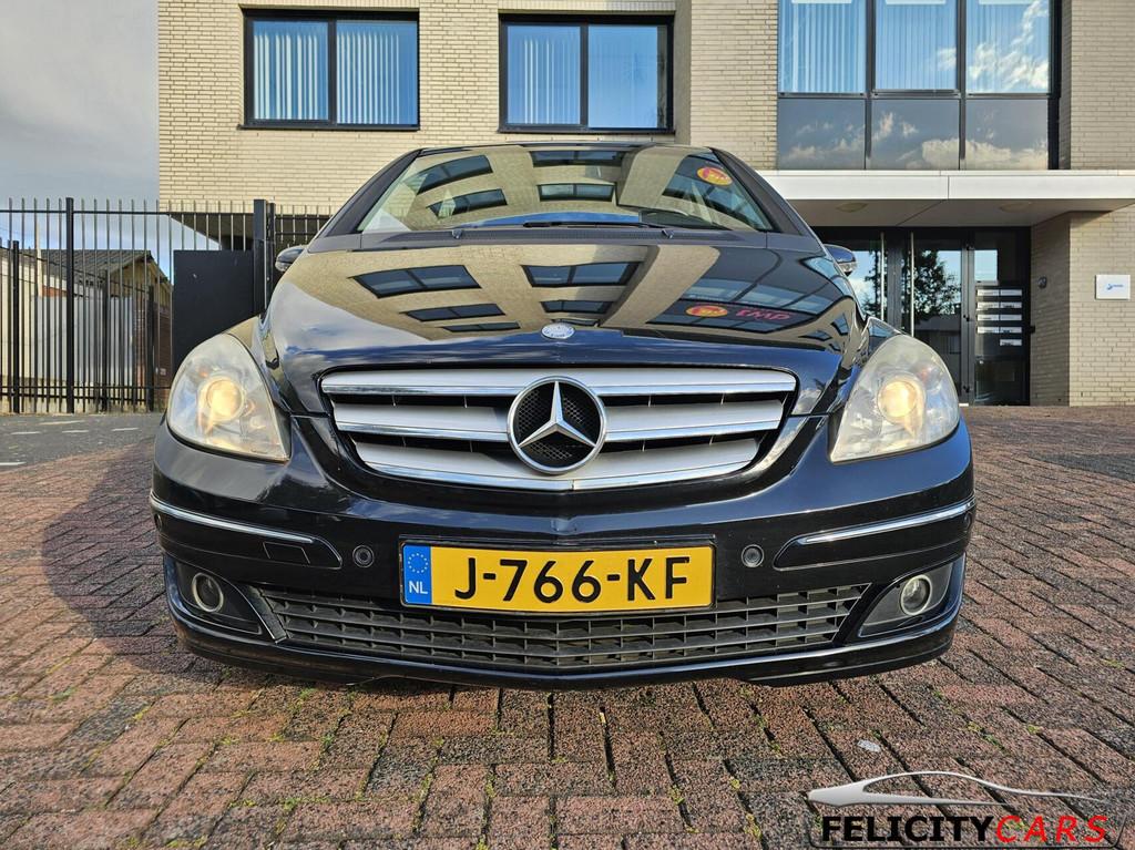 Mercedes B-klasse 170 aut. Leer pano nieuwe apk, Auto's, Mercedes-Benz, 4 cilinders, 116 pk, Zwart, 14 km/l