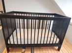 Zwart babybedje / ledikant, Ophalen, Gebruikt, Ledikant
