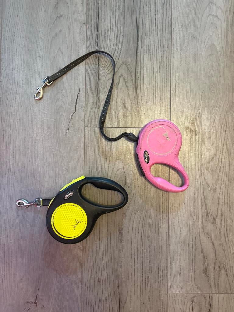 Flexi hondenriem geel 5 meter band roze 8 meter koord, Ophalen of Verzenden