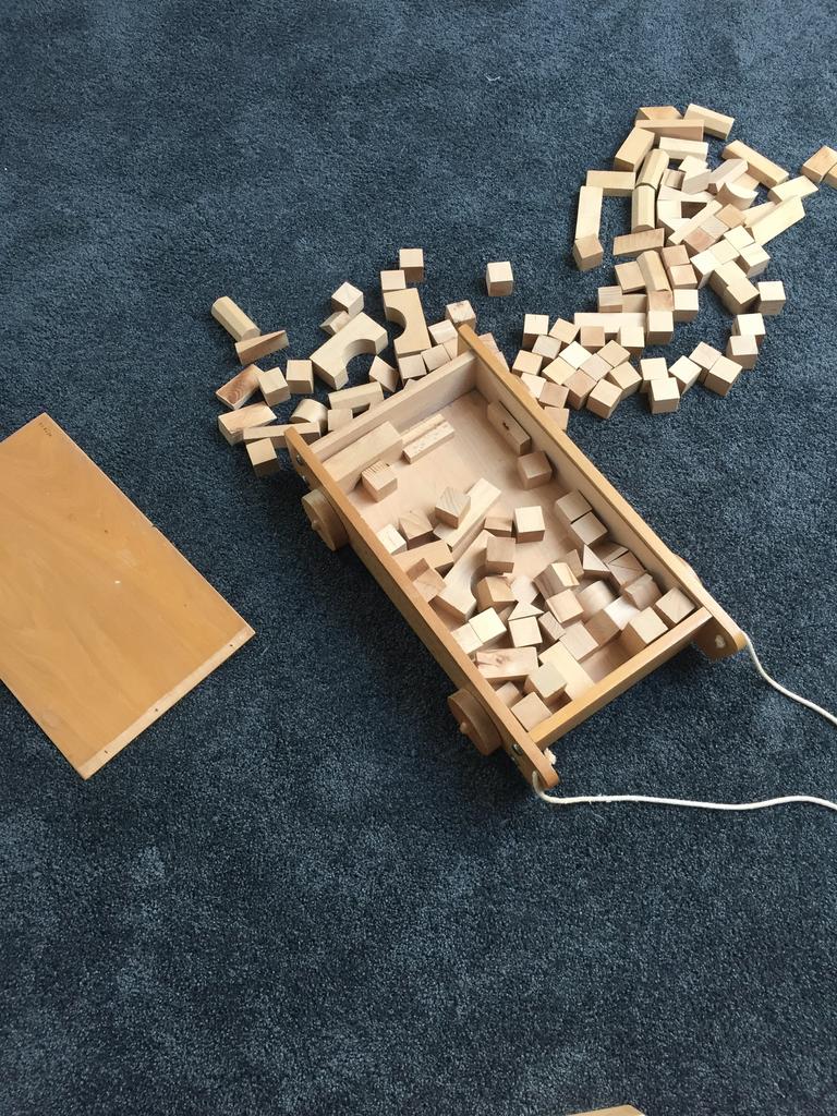 Blokkendoos hout op wielen (vintage), Kinderen en Baby's, Ophalen of Verzenden, Zo goed als nieuw