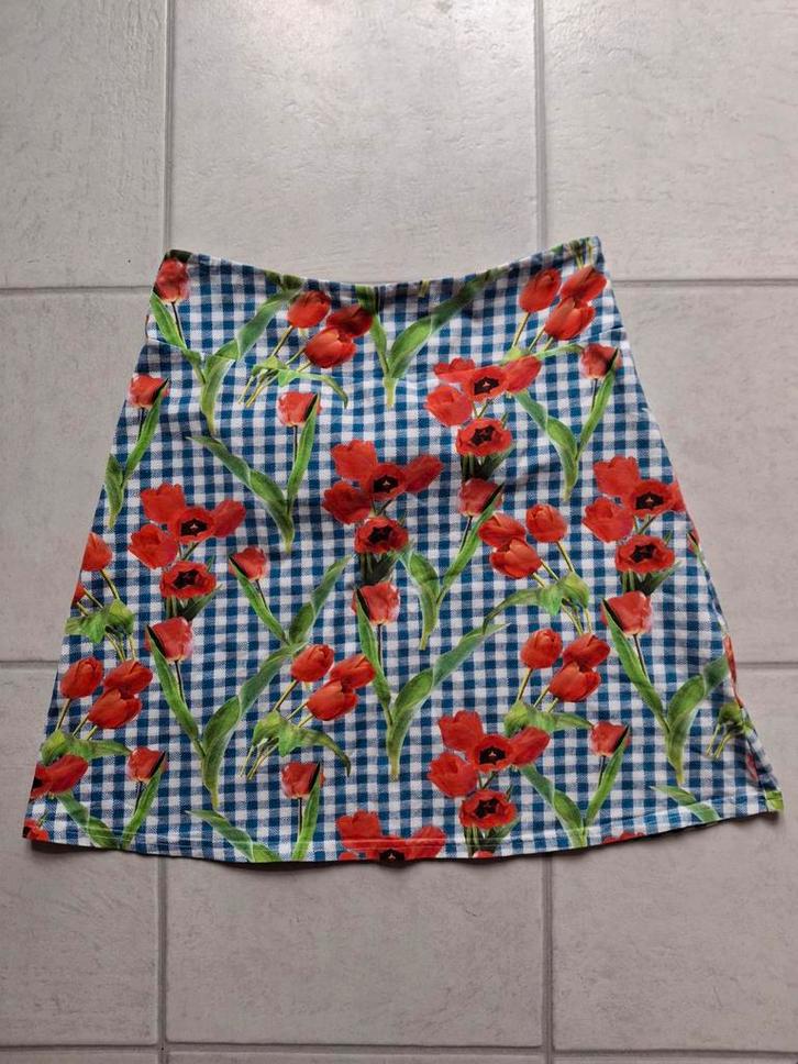I'M MI tulpen/klaproos stretch  rokje maat: M, Kleding | Dames, Rokken, Zo goed als nieuw, Maat 38/40 (M), Boven de knie, Verzenden