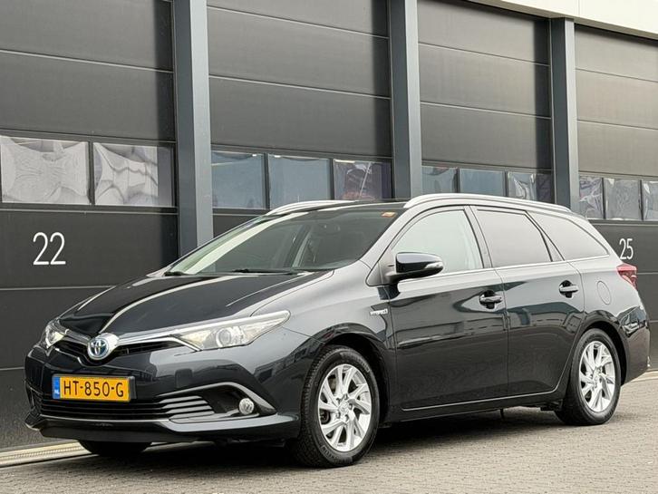 Toyota Auris 1.8 Hybrid Navi Camera Panorama EURO-6, Auto's, Toyota, Bedrijf, Te koop, Auris, ABS, Achteruitrijcamera, Airbags