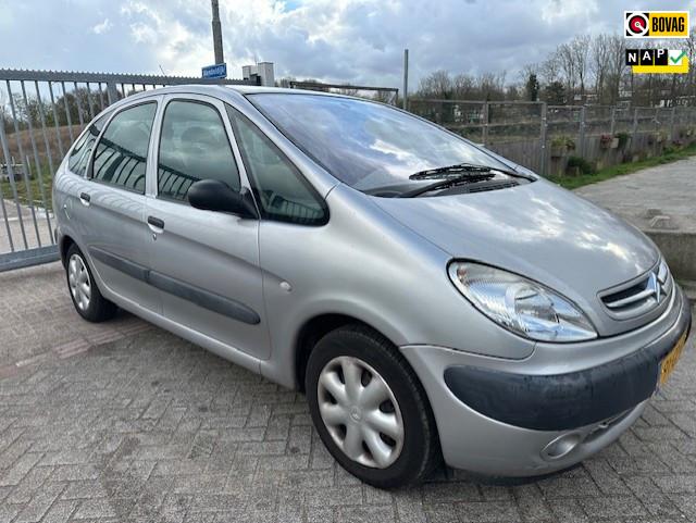 Citroen Xsara Picasso 1.8i-16V, 4 cilinders, 1749 cc, 116 pk, Origineel Nederlands