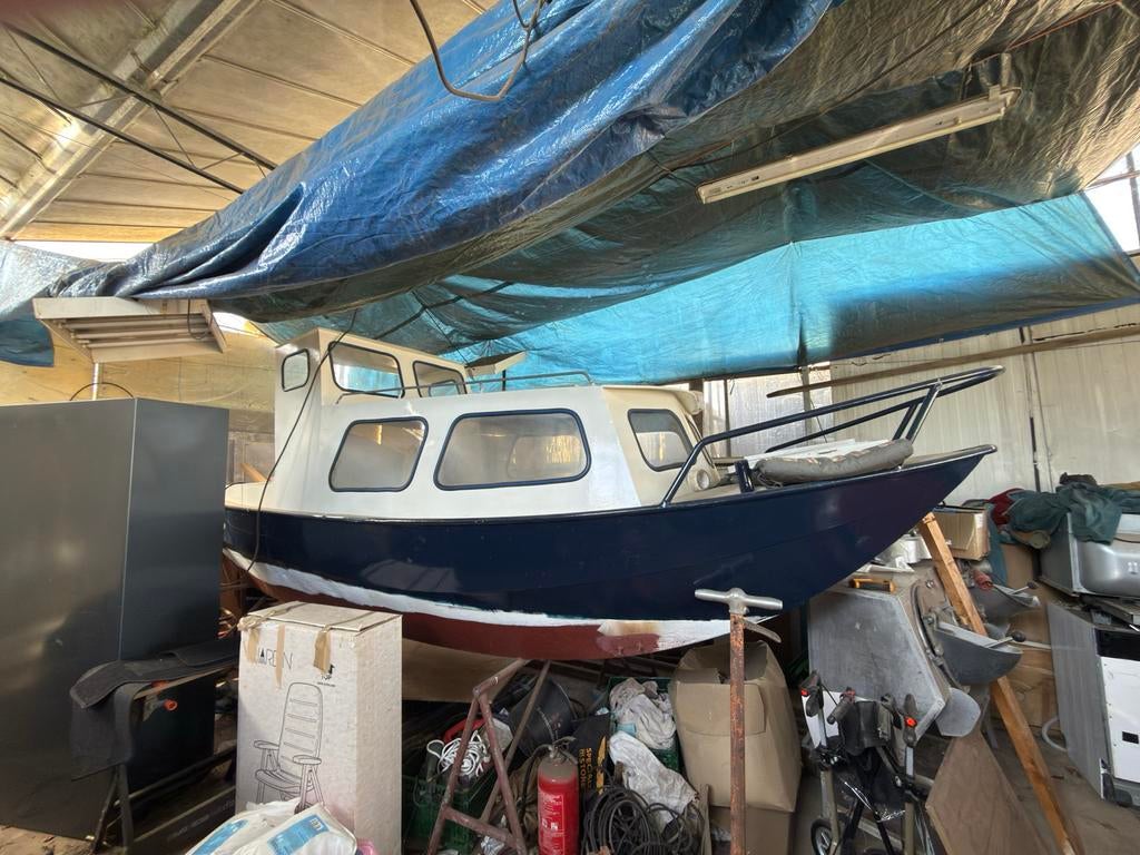 Stalen platbodem Kajuitboot project 6,80m, Ophalen, Gebruikt, Staal, Minder dan 10 pk