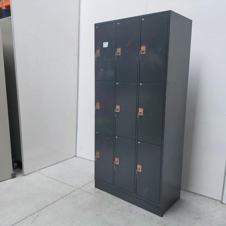 9-deurs CP lockerkast - 196x92x48 cm (met schade), Huis en Inrichting, Kasten | Lockerkasten, Gebruikt