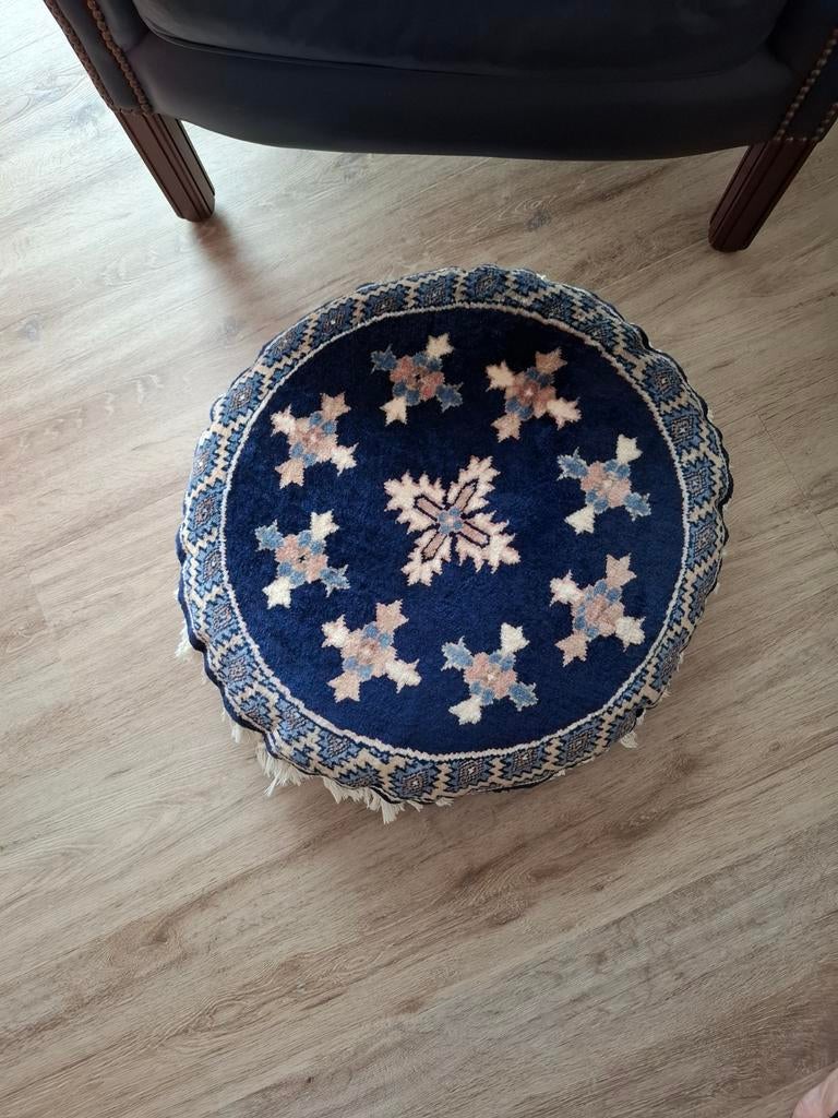 Kussen chinees, Ophalen, Rond, Minder dan 50 cm, 50 tot 75 cm
