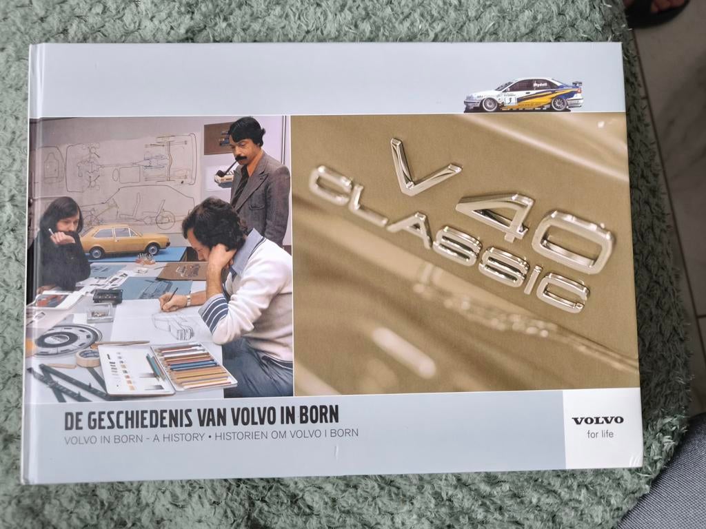 De geschiedenis  van Volvo in Born, Boeken, Auto's | Boeken, Ophalen, Zo goed als nieuw, Volvo
