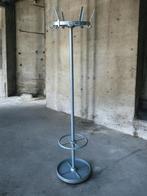 Ahrend de Cirkel Kapstok, ontwerp Friso Kramer, 180 cm, Ophalen