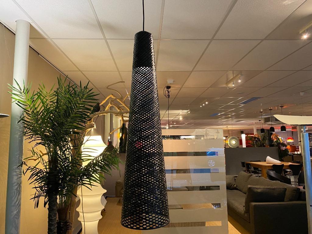 Vibia Wind 4080 Zwart bij TheReSales, Huis en Inrichting, Lampen | Hanglampen, Ophalen of Verzenden, Zo goed als nieuw, Kunststof