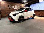 Toyota Aygo |1.0 VVT-i x-cite | Carplay |Cabrio |NAP |, Voorwielaandrijving, Gebruikt, 4 stoelen, Wit