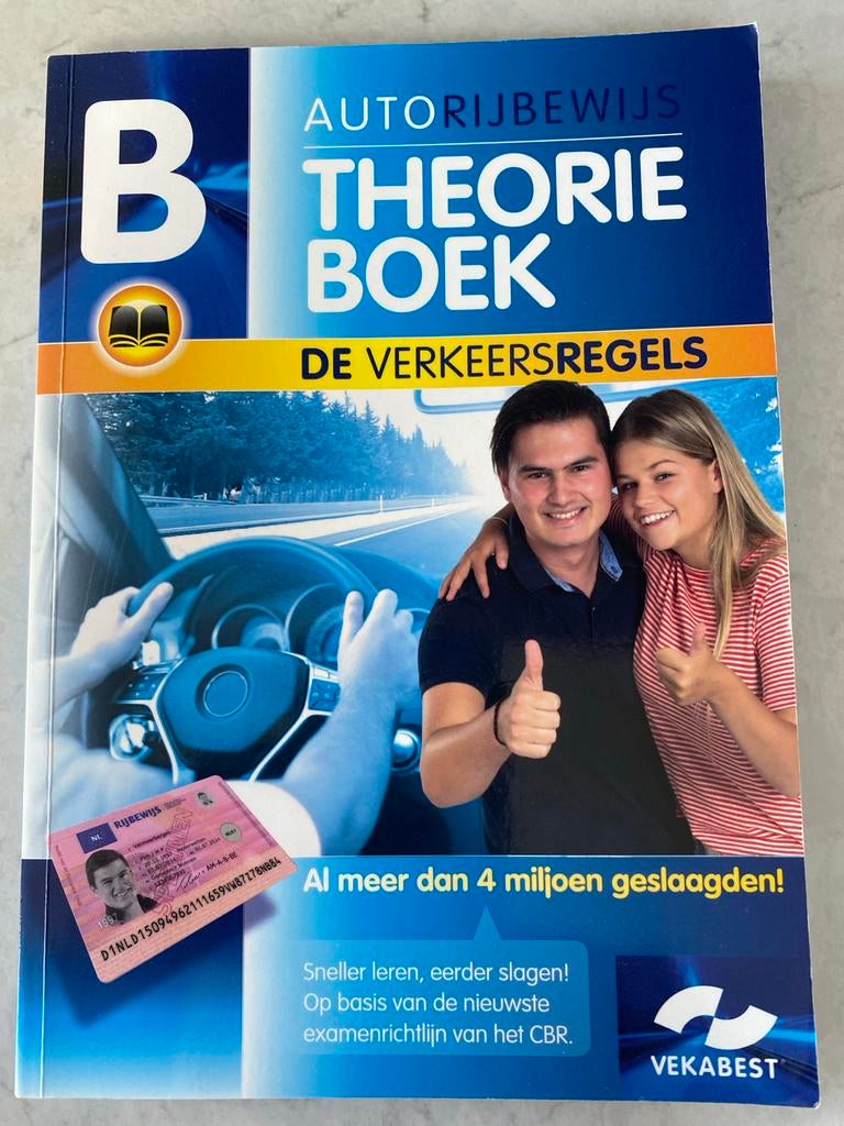 Autorijbewijs B Theorieboek - De Verkeersregels, Ophalen of Verzenden, Zo goed als nieuw