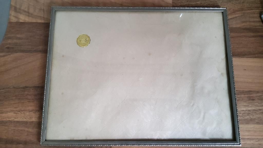 Groot antiek zilver kleur fotolijstje bol glas gemerkt Jyden, Ophalen of Verzenden, Gebruikt, Minder dan 80 cm, Minder dan 80 cm