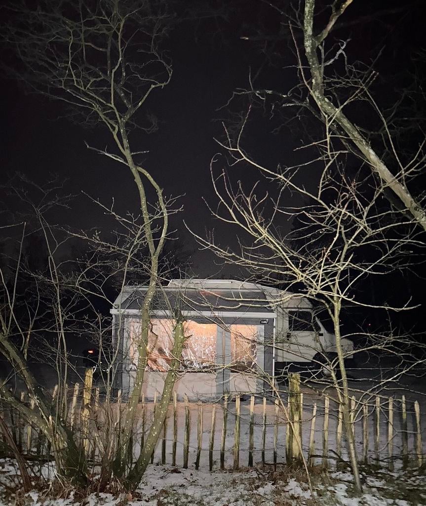 Safari Voortent Thule + spanstok luifel, Ophalen, Gebruikt