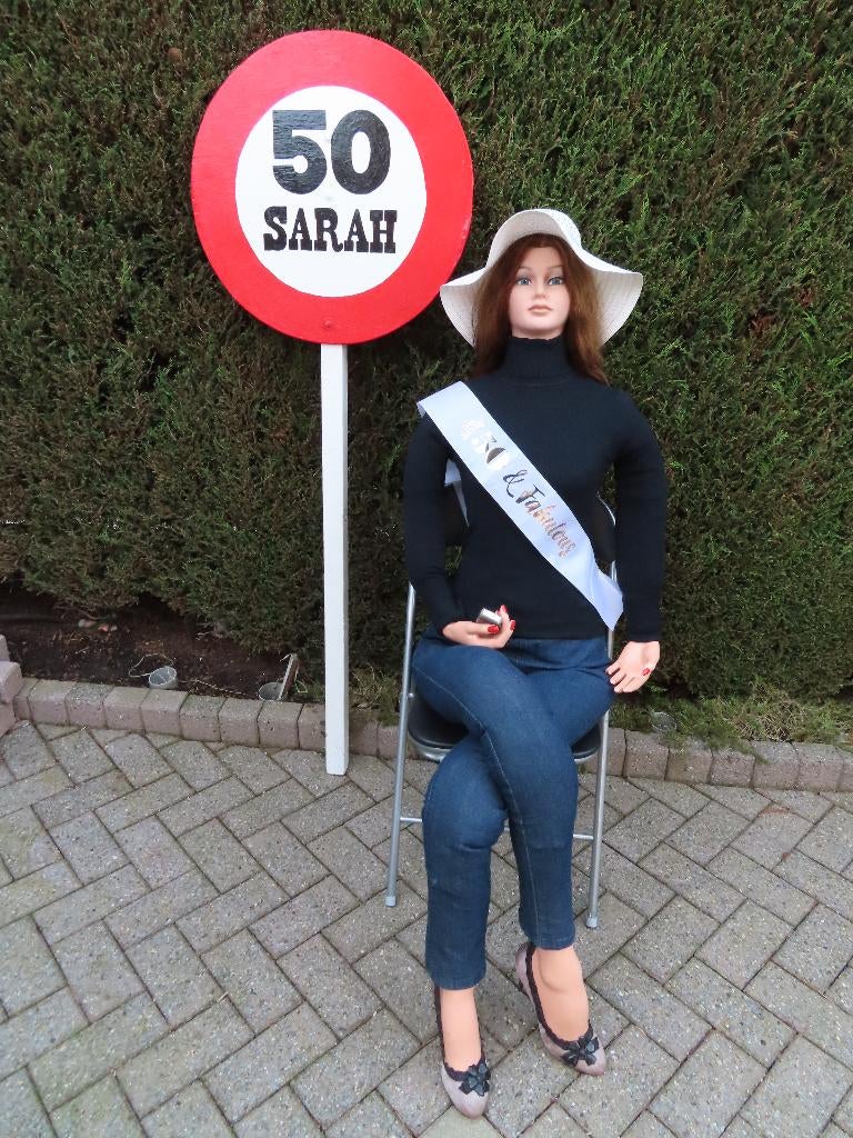 50 jarige verjaardag! Sarah pop levensgroot netjes gekleed, Ophalen, Nieuw, Abraham of Sarah