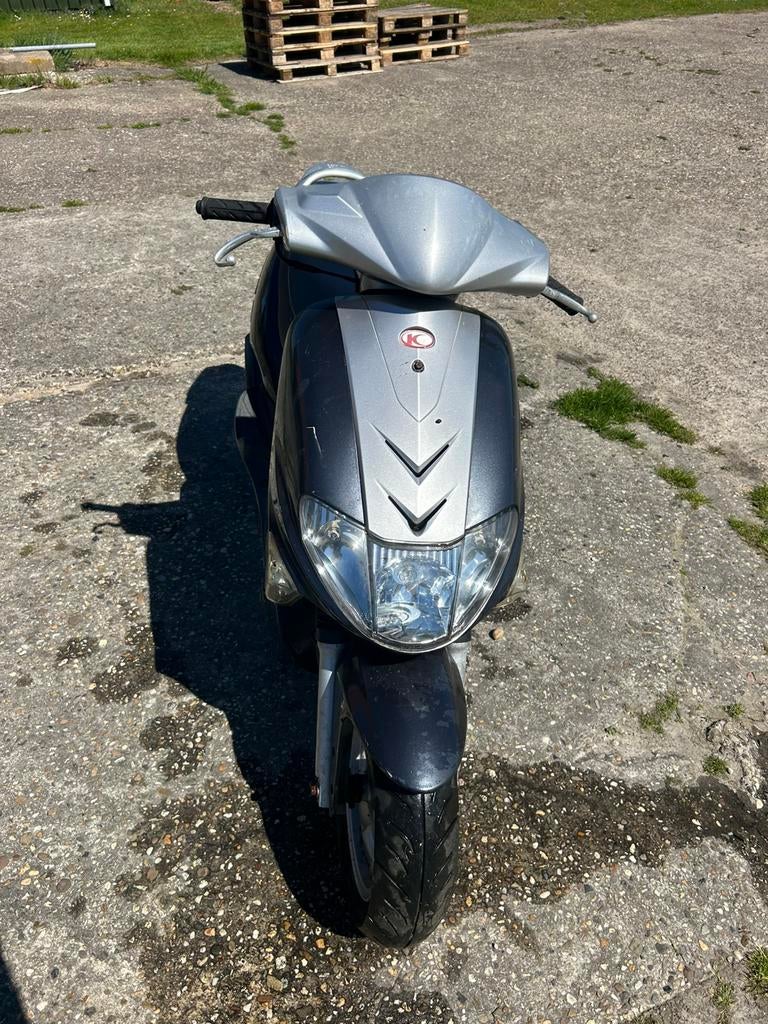 Kymco vitality 4T, Fietsen en Brommers, Scooters | Piaggio, Ophalen, Zo goed als nieuw, Benzine, Fly