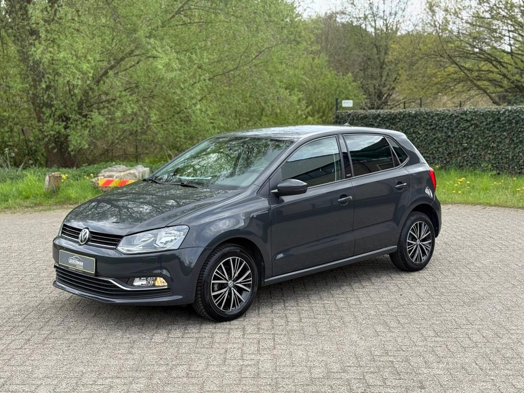 Volkswagen Polo 1.0 High Line PDC I UNIEKE KM STAND I STOELV, Auto's, Volkswagen, Gebruikt, 60 pk, Origineel Nederlands, Bedrijf